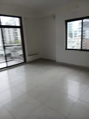 4 Bedroom Apartment in Gulshan for Rent