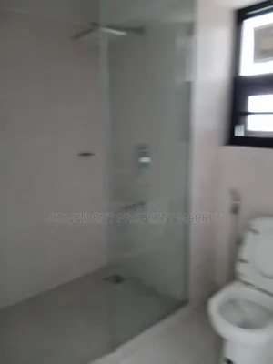 4 Bedroom Apartment in Gulshan for Rent