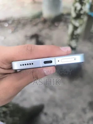 নিউ শাওমি রেডমি টার্বো ৪ প্রো ২৫৬ জিবি হোয়াইট