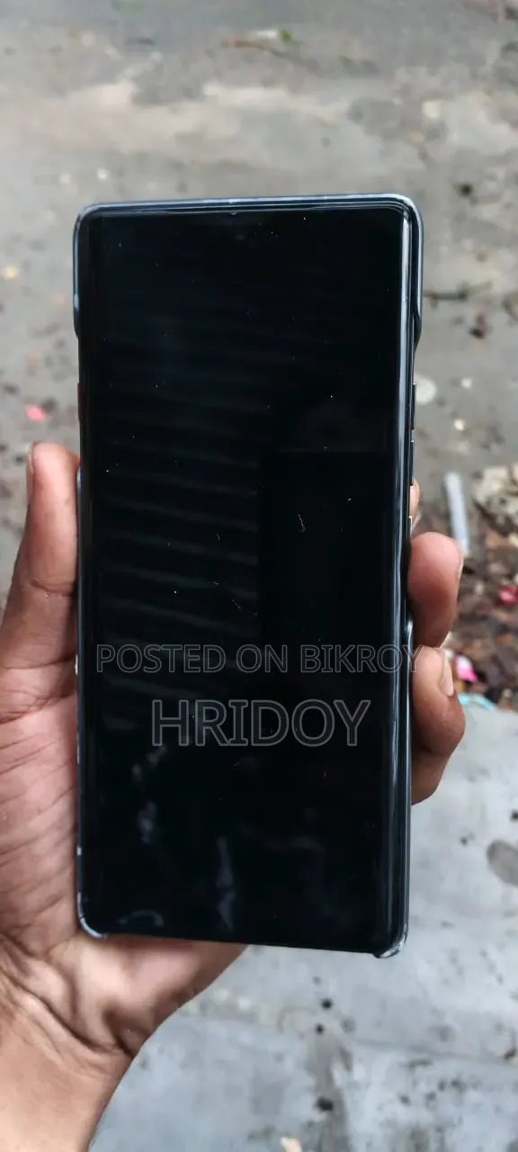 টেকনো ক্যামন ৪০ প্রো ৪জি ২৫৬ জিবি গ্রে