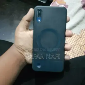 স্যামসাং গ্যালাক্সি এম১০ ১৬ জিবি নীল