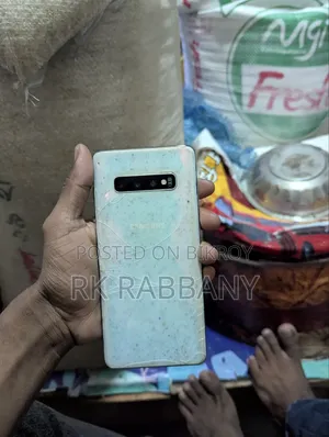 স্যামসাং গ্যালাক্সি এস১০ প্লাস ১২৮ জিবি সাদা