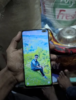 স্যামসাং গ্যালাক্সি এস১০ প্লাস ১২৮ জিবি সাদা