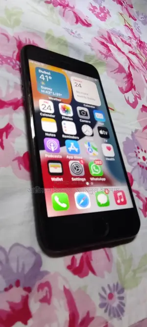 অ্যাপল আইফোন ৭ ১২৮ জিবি ব্ল্যাক