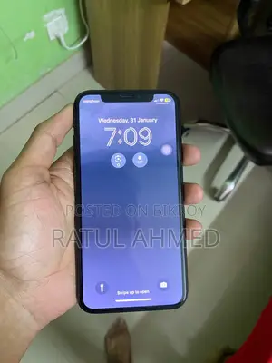 Apple iPhone X 64 GB Black