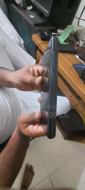স্যামসাং গ্যালাক্সি এ৫১ ১২৮ জিবি ধূসর