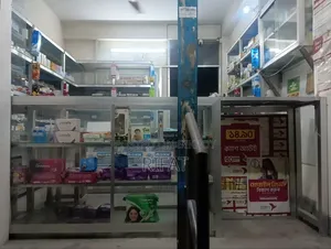 Aluminum Showcase