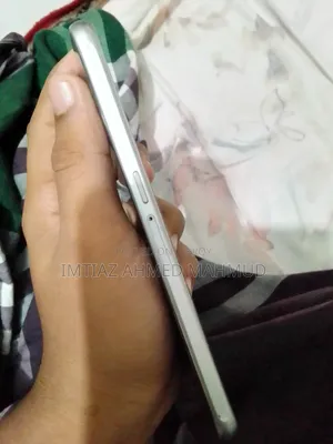 স্যামসাং গ্যালাক্সি এস৬ ৩২ জিবি নীল