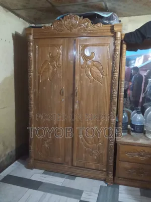 Wooden Almirah for Sale
