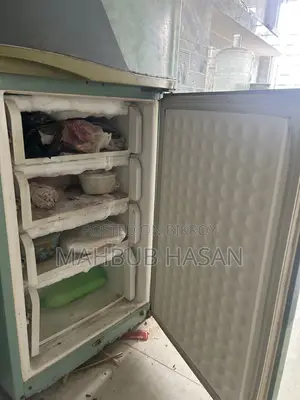 রেফ্রিজারেটর