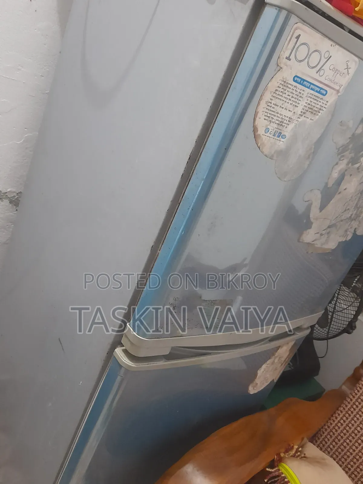 ফ্রিজ বিক্রি করা হবে