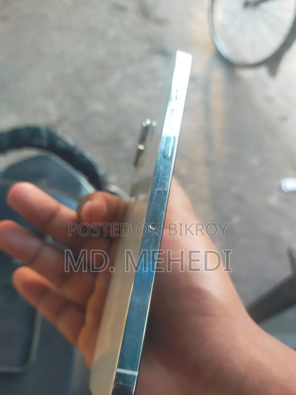 অ্যাপল আইফোন ১২ প্রো ম্যাক্স ১২৮ জিবি হোয়াইট