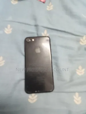 অ্যাপল আইফোন ৭ ১২৮ জিবি কালো