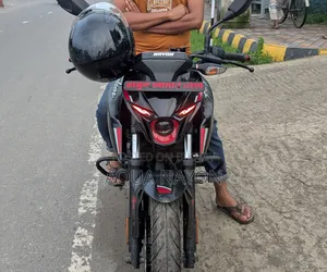 Bajaj Pulsar N160 2024 Black
