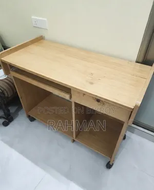 Otobi Computer Table