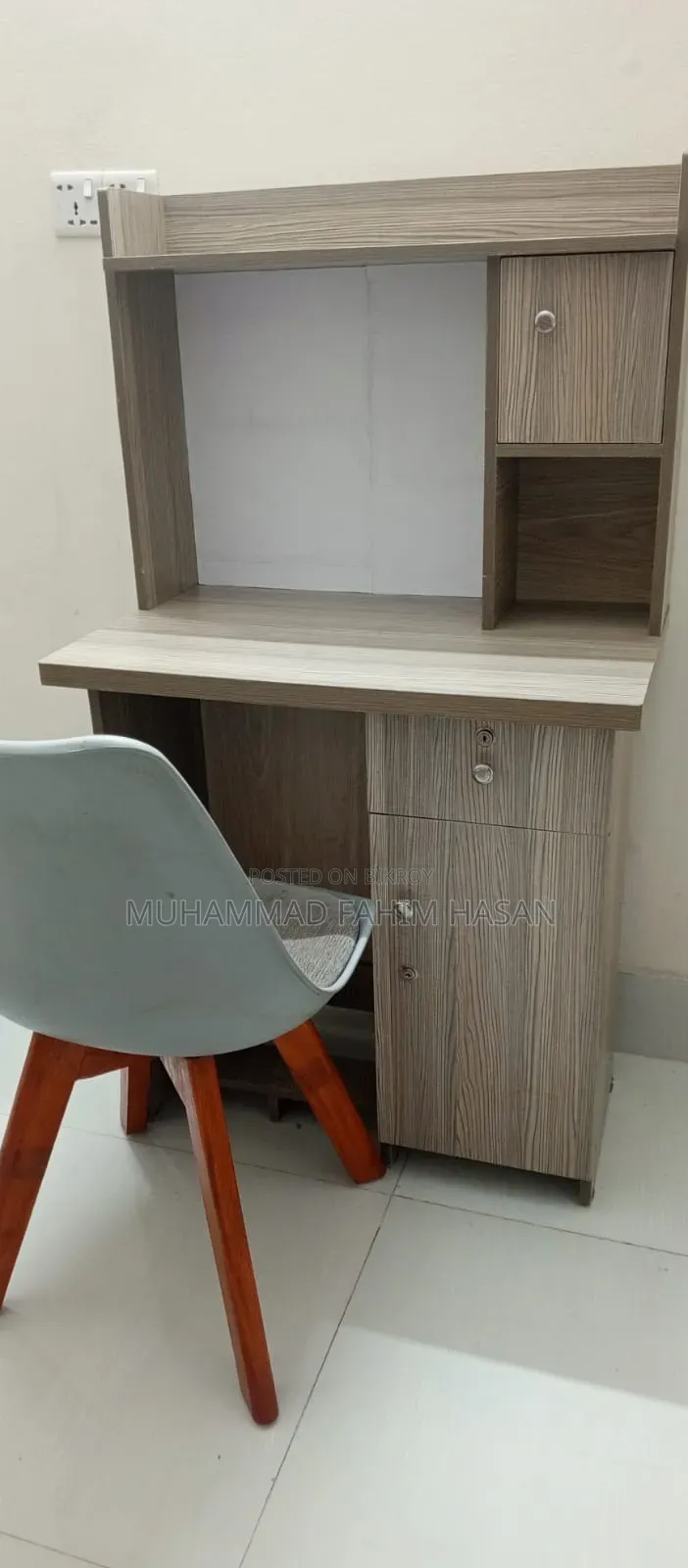 Study Table / PC Table