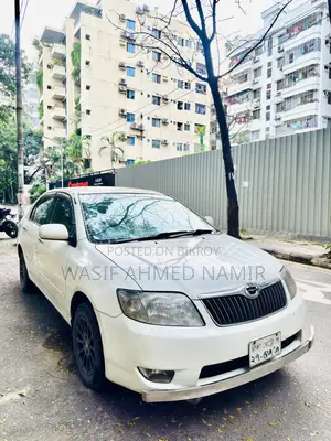 টয়োটা করোল্লা সেডান ২০০৪ পার্ল