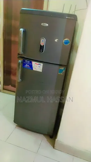 বিক্রির জন্য ফ্রিজ