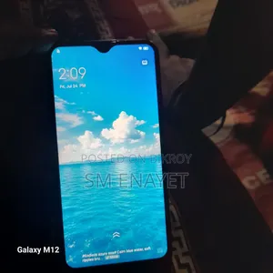 Vivo Y12 64 GB Blue