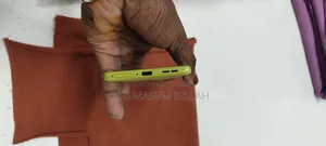 Motorola Moto G85 128 GB Green