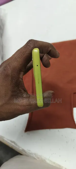 Motorola Moto G85 128 GB Green