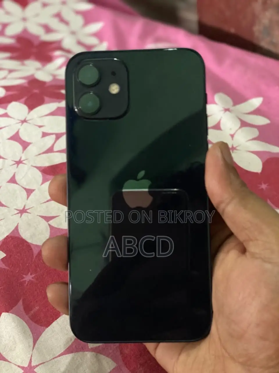 অ্যাপল আইফোন ১২ ৬৪ জিবি ব্ল্যাক