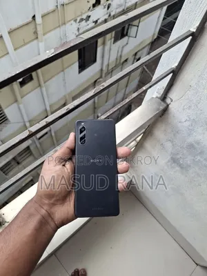 সনি এক্সপেরিয়া ১০ আইভি ১২৮ জিবি কালো