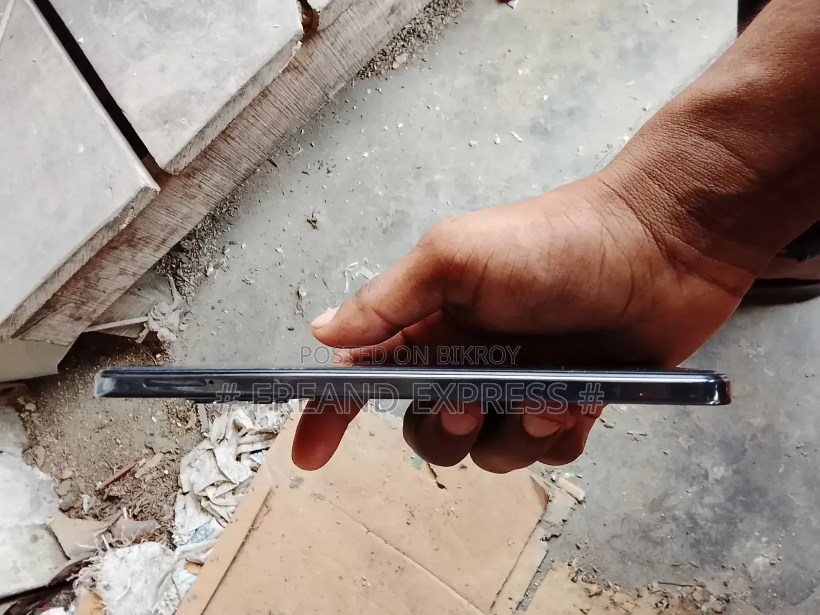 নিউ টেকনো স্পার্ক ৩০ প্রো ২৫৬ জিবি ব্ল্যাক
