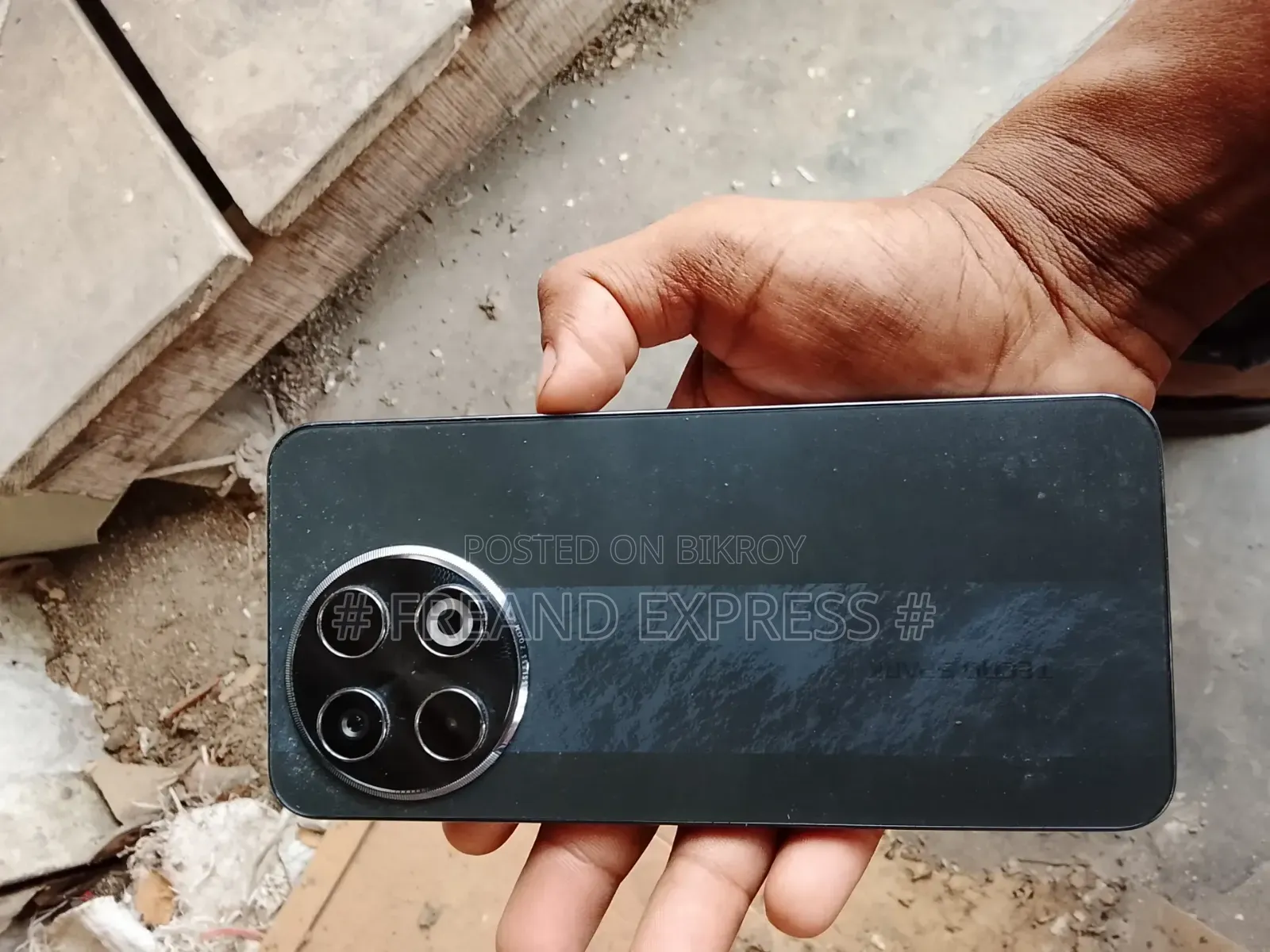 নিউ টেকনো স্পার্ক ৩০ প্রো ২৫৬ জিবি ব্ল্যাক