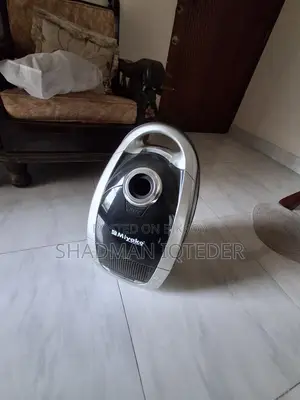 Vacuum Cleaner