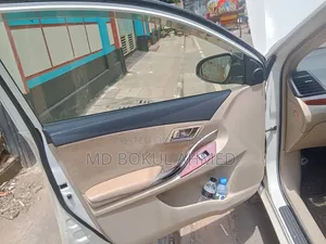 Toyota Allion 2015 Pearl