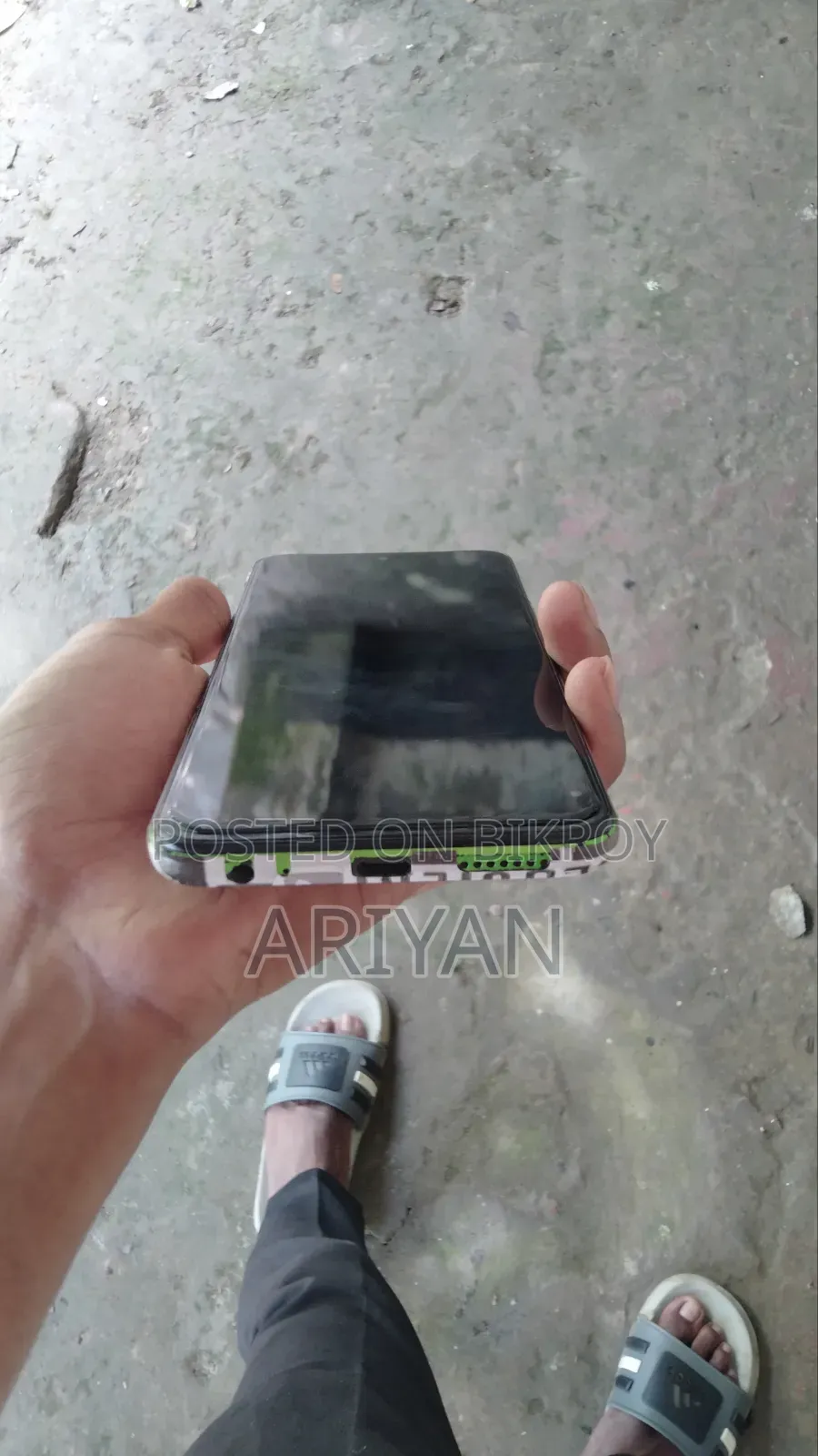 ইনফিনিক্স হট ১২ ১২৮ জিবি গ্রিন