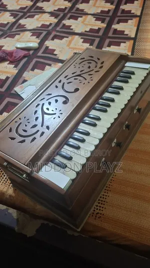 Harmonium for Sale. হারমোনিয়াম বিক্রির জন্যে।