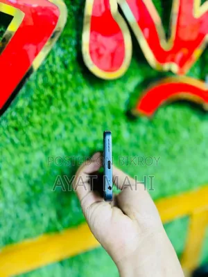 Infinix Hot 10 128 GB Black