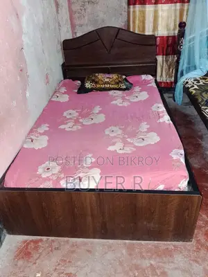 7-8 feet bed