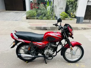 Bajaj CT 100 2022 Red