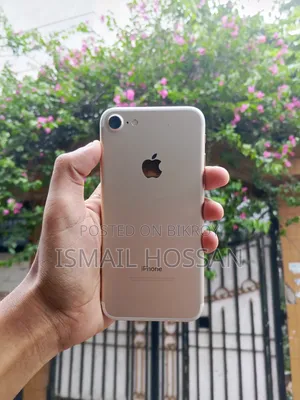 অ্যাপল আইফোন ৭ ৩২ জিবি হোয়াইট