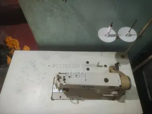 Japani Juki একটি সেলাই মেশিন