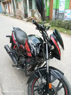 হিরো ইনিগটর ২০২২ রেড