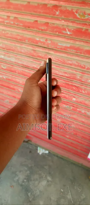 গুগল পিক্সেল ৬ ১২৮ জিবি হোয়াইট