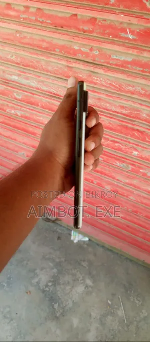 গুগল পিক্সেল ৬ ১২৮ জিবি হোয়াইট