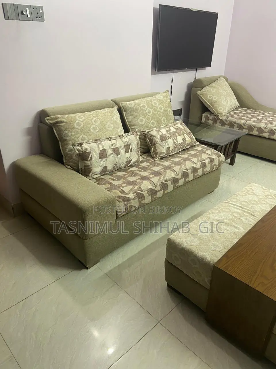 Luxury Sofa Set With Divine
