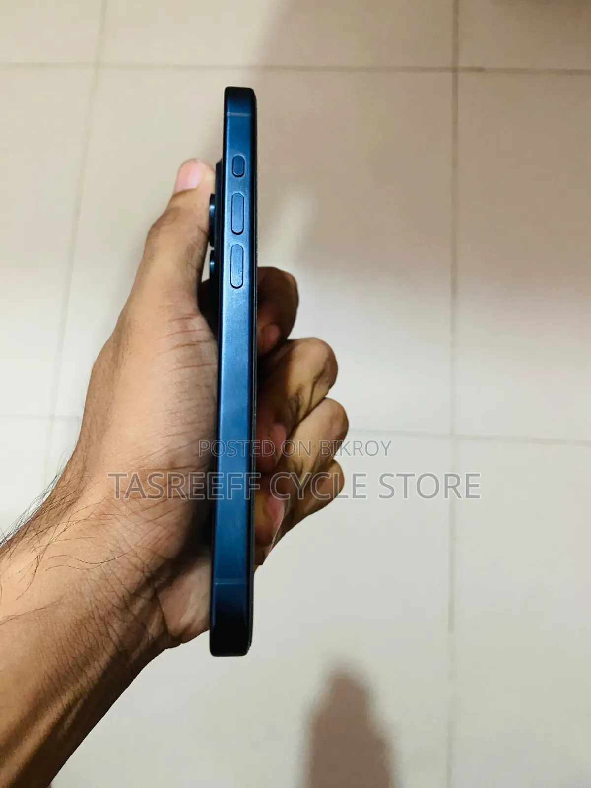 অ্যাপল আইফোন ১৫ প্রো ১২৮ জিবি ব্লু