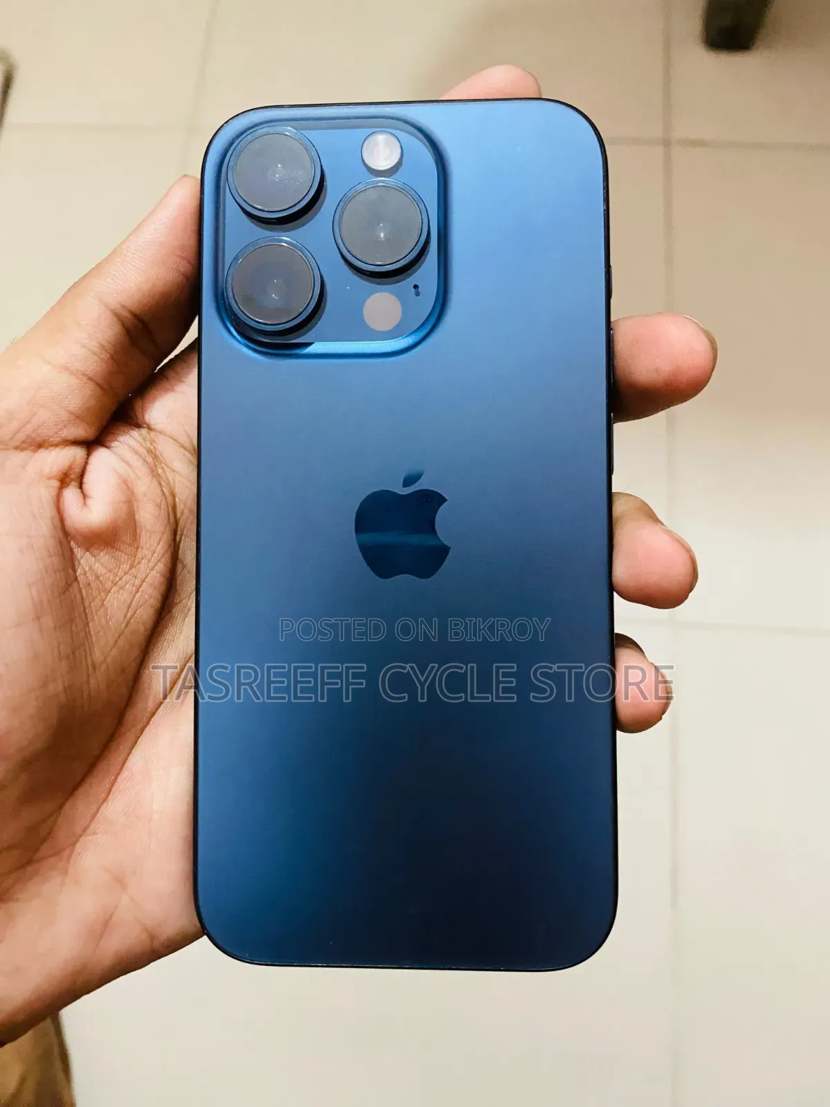 অ্যাপল আইফোন ১৫ প্রো ১২৮ জিবি ব্লু