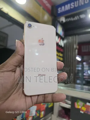 অ্যাপল আইফোন ৮ ৬৪ জিবি গোল্ড