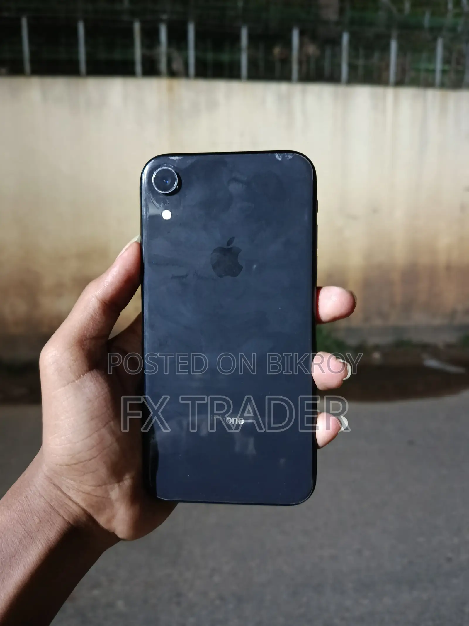 Apple iPhone XR 64 GB Black