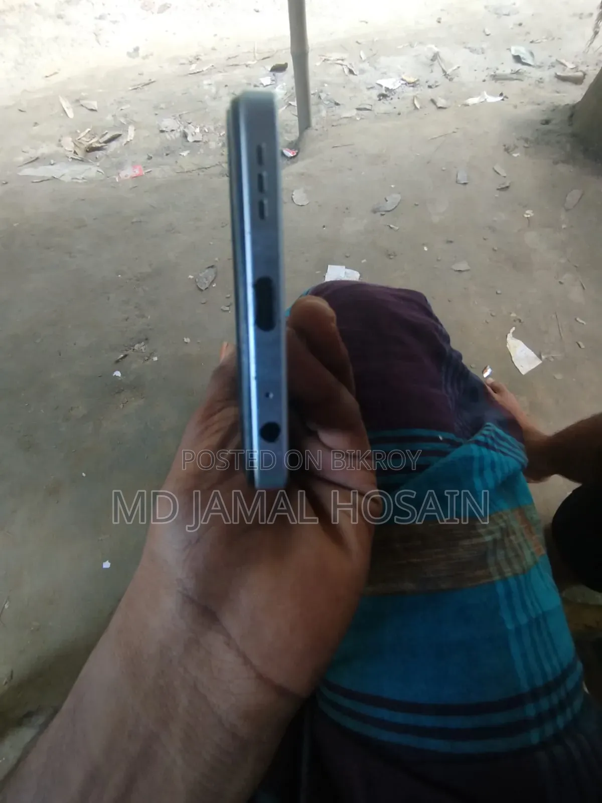 আইটেল এস২৩ ১২৮ জিবি সাদা