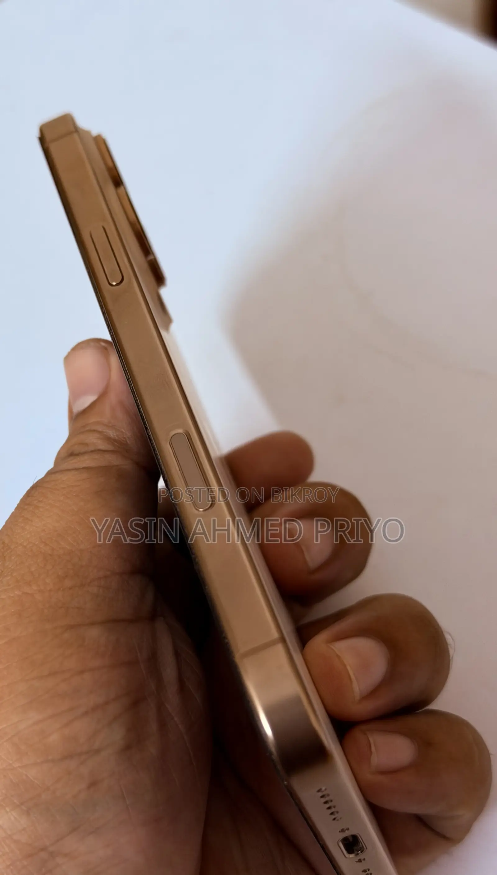 Apple iPhone 16 Pro Max 256 GB Gold