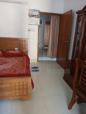 লেক ভিউ প্যালেস, খিলগাঁও-এ সাজানো ৩-বেডরুমের অ্যাপার্টমেন্ট বিক্রির জন্য