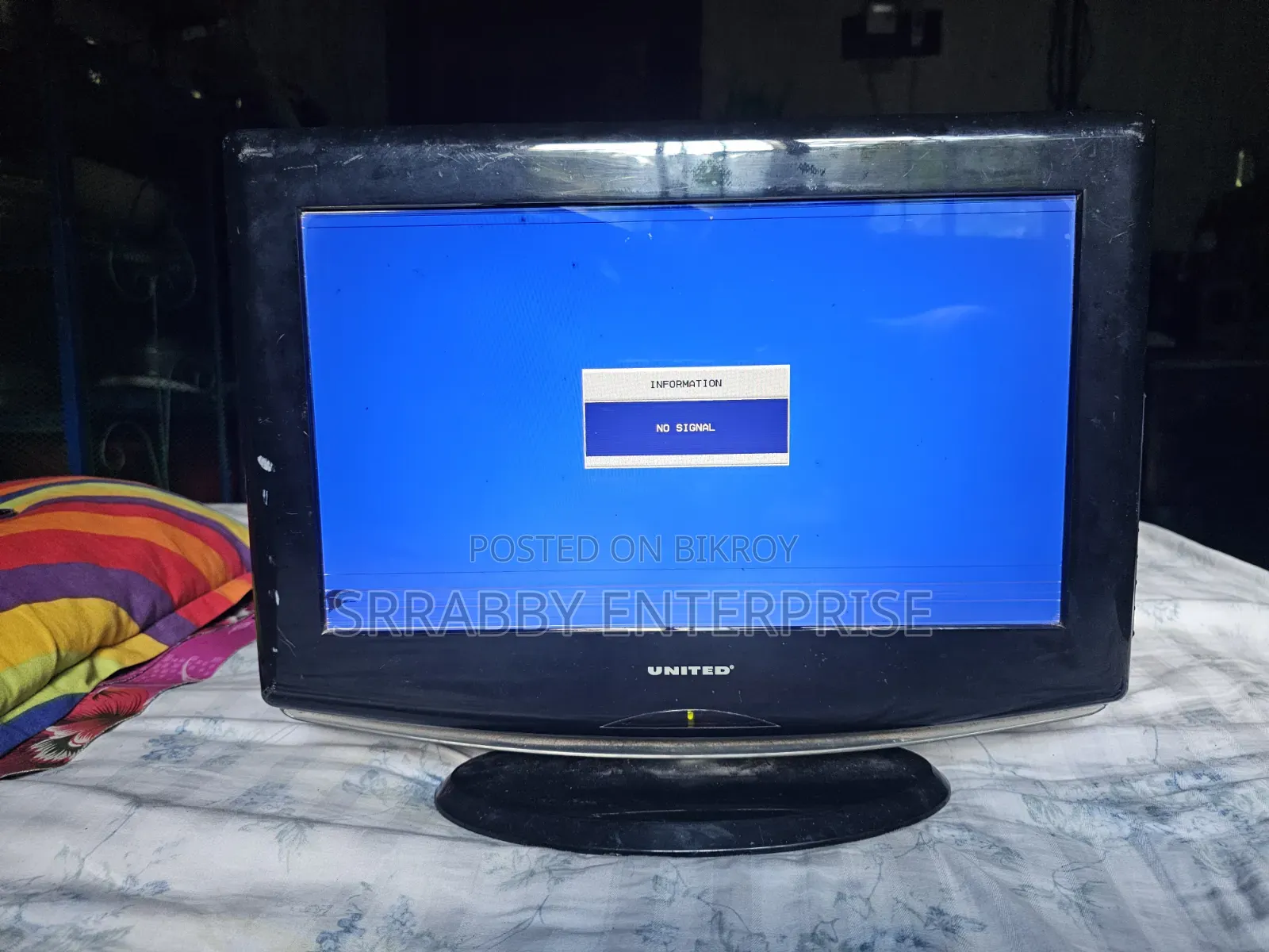 United 15 Inch LED TV Combo